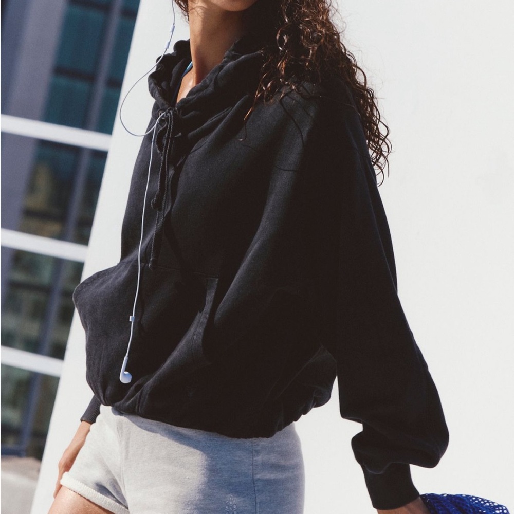 DAY OFF HOODIE BLACK